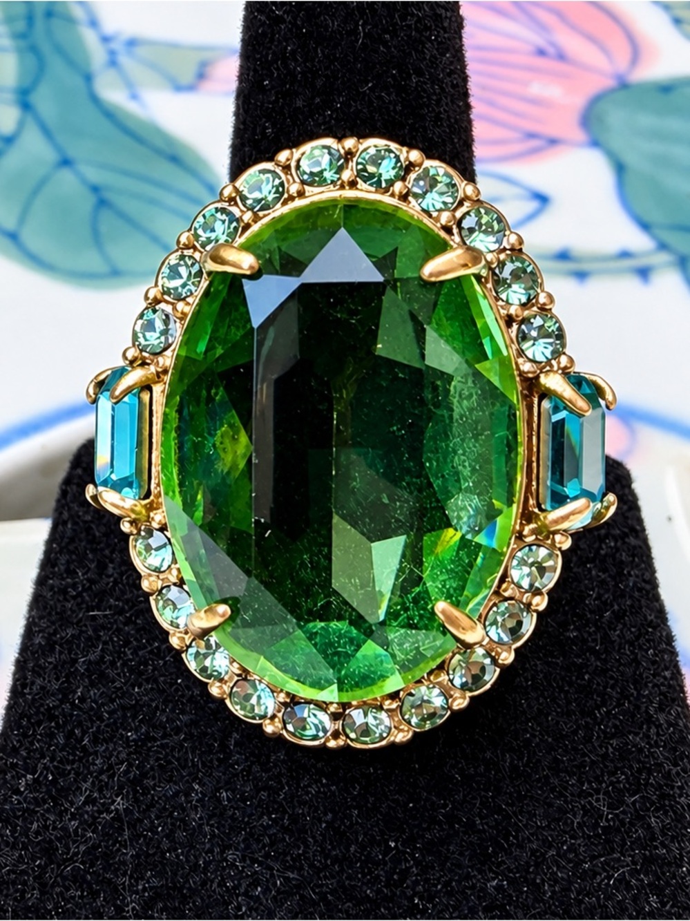 Vintage Heidi Daus “Alta Moda” Swarovski Crystal Cocktail Ring *Size 6.5